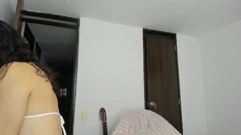 eli_dl online show from June 25, 11:43 pm