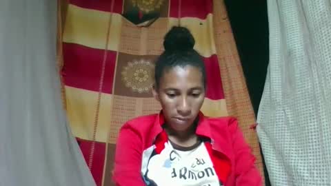 elia011 online show from February 27, 7:06 pm