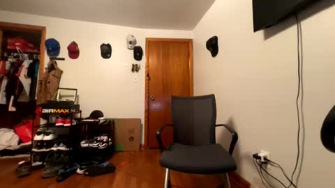 eliasperez521 online show from March 22, 11:42 pm