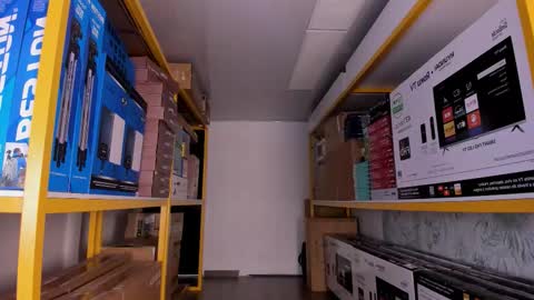 Eli  online show from March 27, 3:23 am