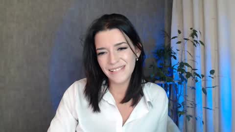 Elina online show from December 2, 11:03 pm