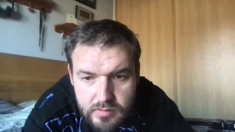 e26 online show from October 11, 2:22 pm