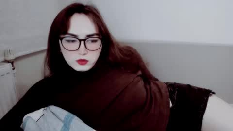 Snapshot of elisa_2001 chatting on October 26, 2:34 am Liza online show from October 26, 2:34 am