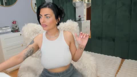 Maria online show from January 14, 5:37 am