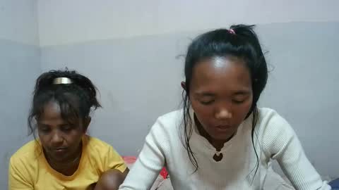 elisabet88 online show from October 1, 7:18 am