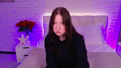 your sweet Lisa online show from March 11, 6:27 am