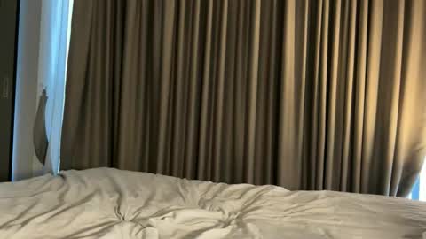 elisadikotti online show from March 8, 2:37 am