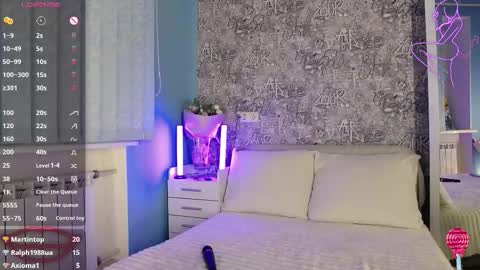 elisajanex online show from November 7, 10:01 pm