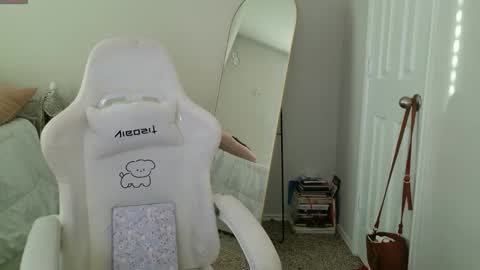 eli 3 online show from March 17, 11:54 pm