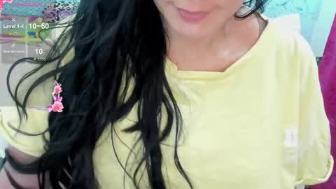 E L I S S A online show from October 15, 2:26 am