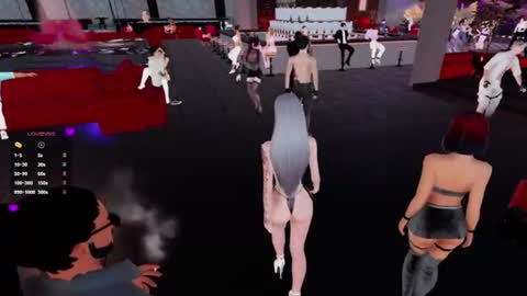 Petite Yumi online show from June 10, 9:24 pm