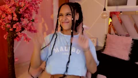 elit noa online show from September 23, 7:53 pm