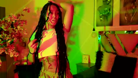 elit noa online show from September 29, 7:24 pm