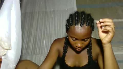 elita12010 online show from March 3, 8:21 am