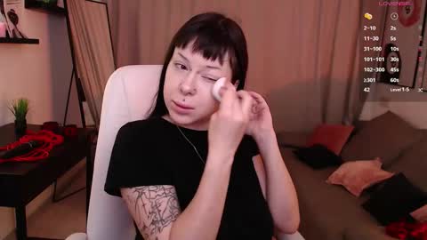 Ari online show from February 14, 7:44 am