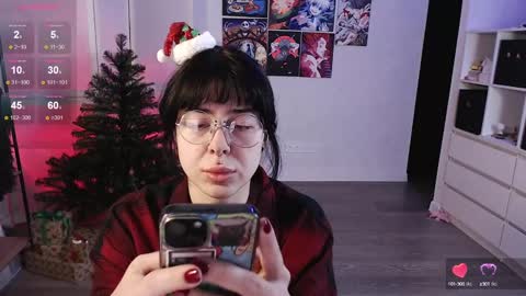 Ari online show from December 21, 5:51 pm