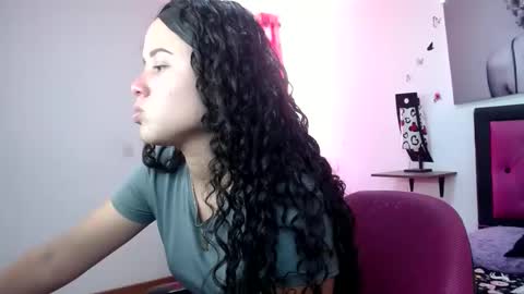 elizabeth online show from December 5, 3:55 pm