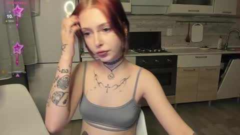 Elizabeth online show from February 13, 3:14 pm