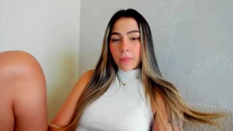 Snapshot of eliza_sanz chatting on October 10, 9:41 pm My name is ElizaPVT is open online show from October 10, 9:41 pm