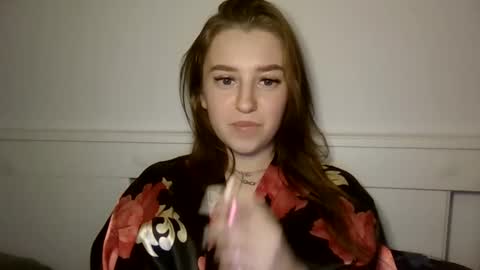 Elizabet 18 online show from February 25, 11:59 pm