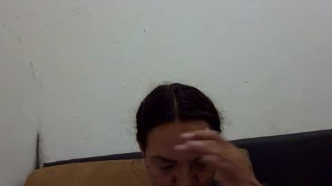 Elizabeth Martinez  online show from October 14, 7:06 pm