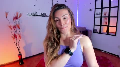 Elizabeth online show from April 6, 10:22 pm