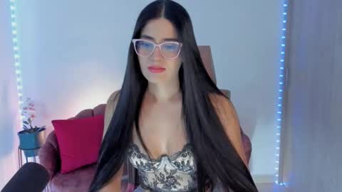 Eliza online show from October 7, 10:39 pm