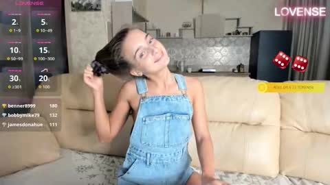 Eliz                               online show from September 20, 7:17 pm