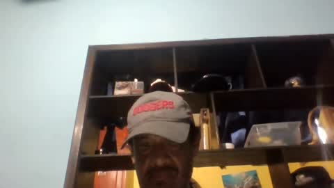 eljim323323 online show from August 9, 12:43 am