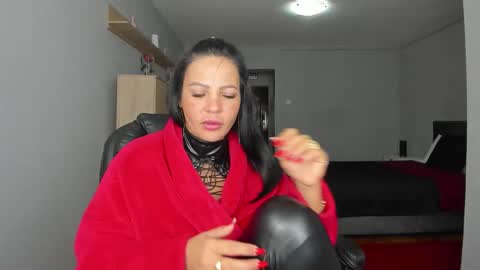 Snapshot of ella_sweety0 chatting on September 27, 9:01 pm Ella online show from September 27, 9:01 pm