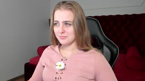 EllaBells online show from June 28, 5:03 am
