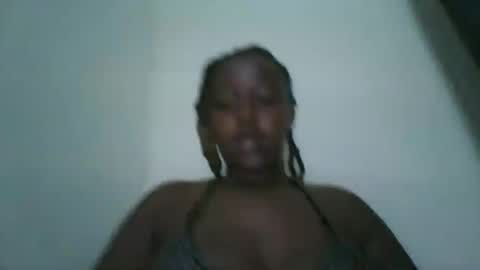 ellah-simone online show from May 5, 6:57 pm