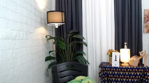 CINDERELLA online show from March 21, 3:34 am