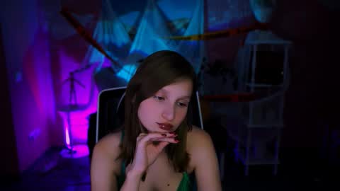 Ella online show from November 1, 12:59 pm