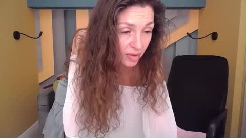 EllaLongs online show from March 22, 12:42 pm