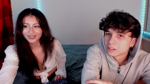 Ella and Cain online show from December 6, 11:08 pm