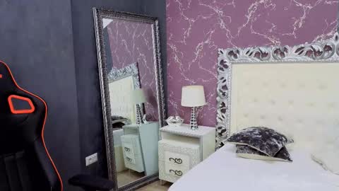 ellaxjane online show from September 11, 5:47 pm