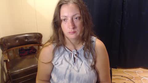 elle online show from September 16, 10:50 am