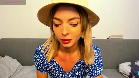 ellen_flow online show from November 3, 12:11 am