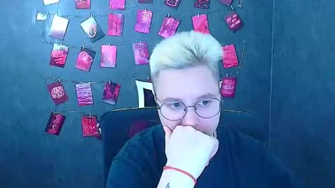 Ellie online show from March 23, 12:21 pm