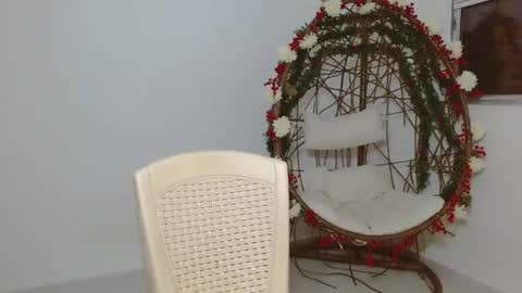 ellieconnor217 online show from July 17, 1:51 am