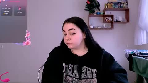 Ellie online show from February 25, 7:31 am