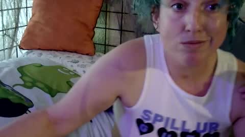 Elliohh online show from May 22, 4:25 pm