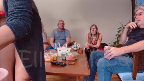 Snapshot of ells_palace chatting on February 8, 7:38 pm Ella Bella Bo Bella online show from February 8, 7:38 pm