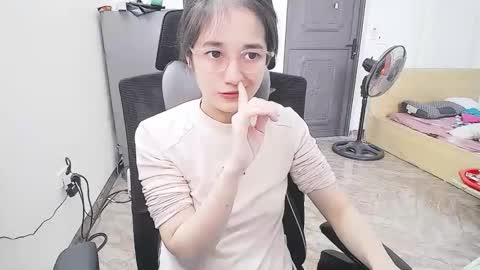 ellsa9x online show from October 25, 5:19 am