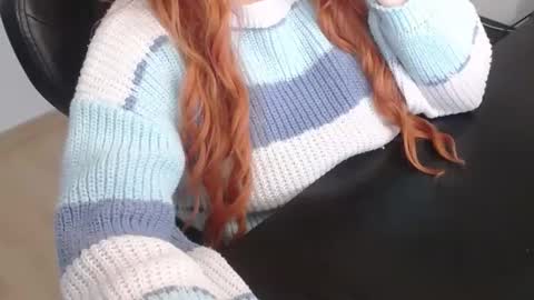 Elly online show from February 20, 8:38 am