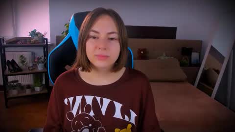 elma_lily online show from November 15, 7:43 am