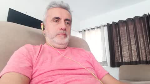 fer online show from February 14, 6:32 pm