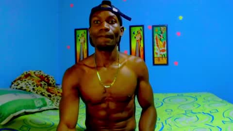 elmiltonnjakee online show from April 11, 10:47 pm