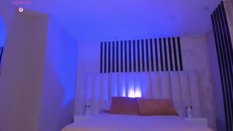 ELOISA OLIVERO online show from October 19, 7:40 pm